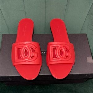 Dolce & Gabbana Coral Slide Sandals